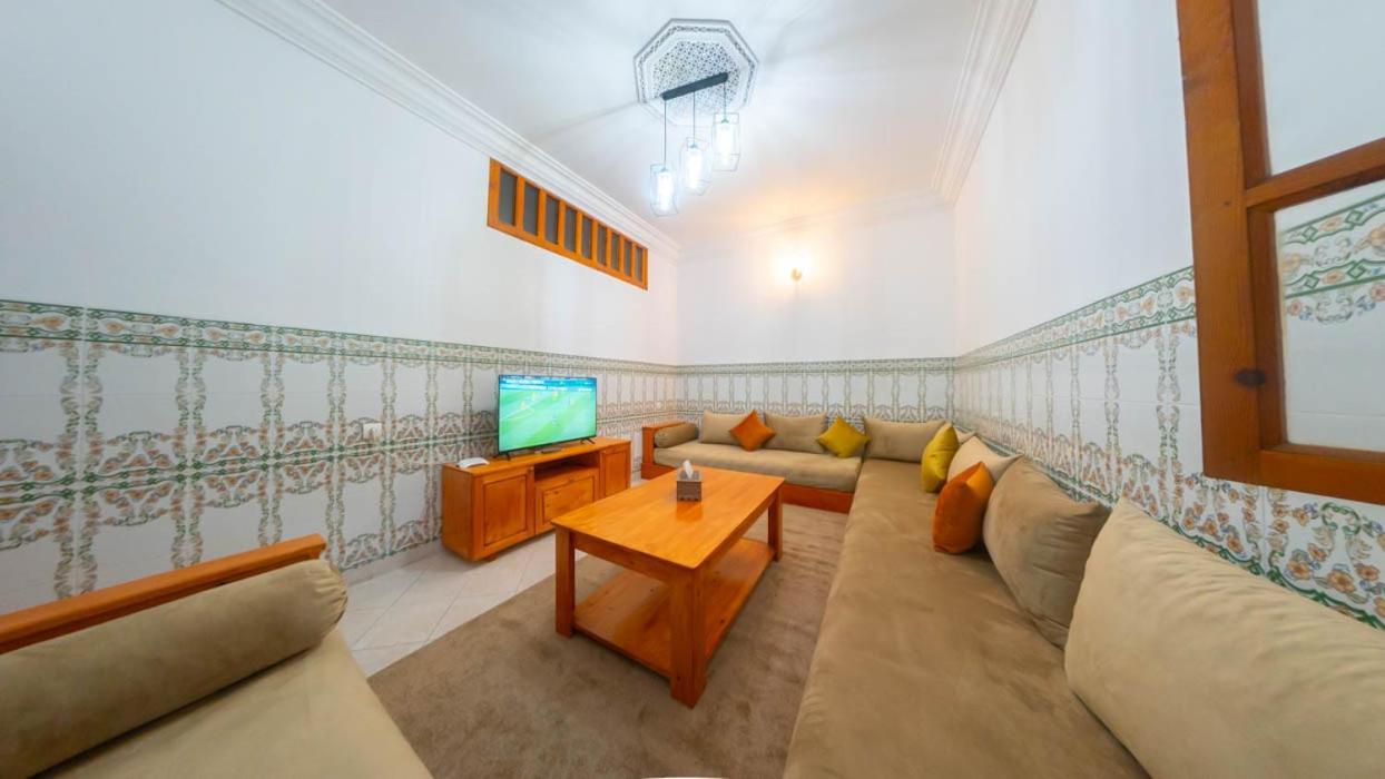 Abdessamad Appartement 2 Есувейра Екстериор снимка